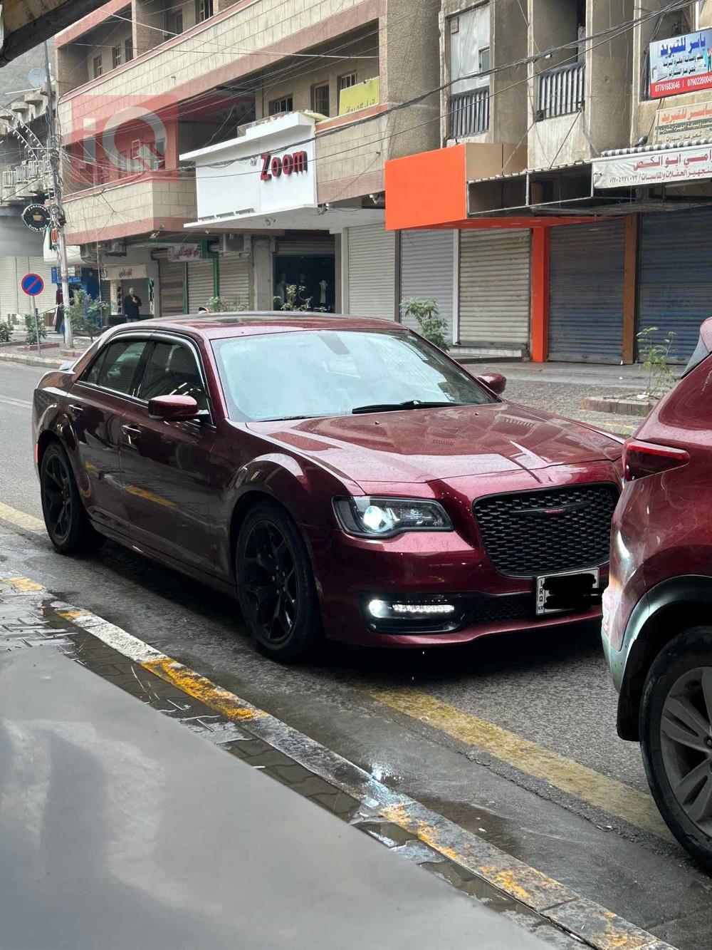 کرایسلەر 300